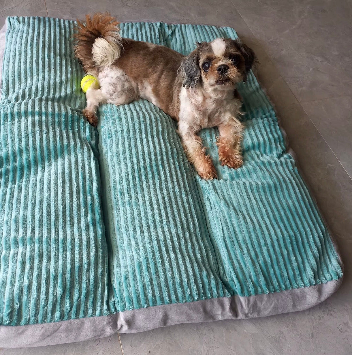 Kuscheliges Cord Hundebett